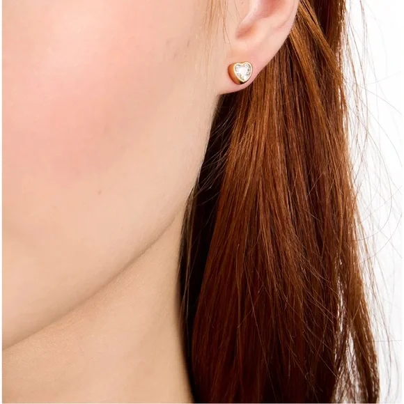 NWT ♠️ Kate Spade Cz Heart Stud Earrings - Picture 4 of 8